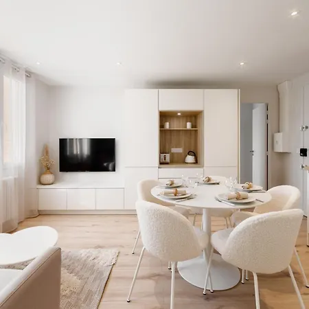 Le Santorin Elegant Calme Parking Апартаменти